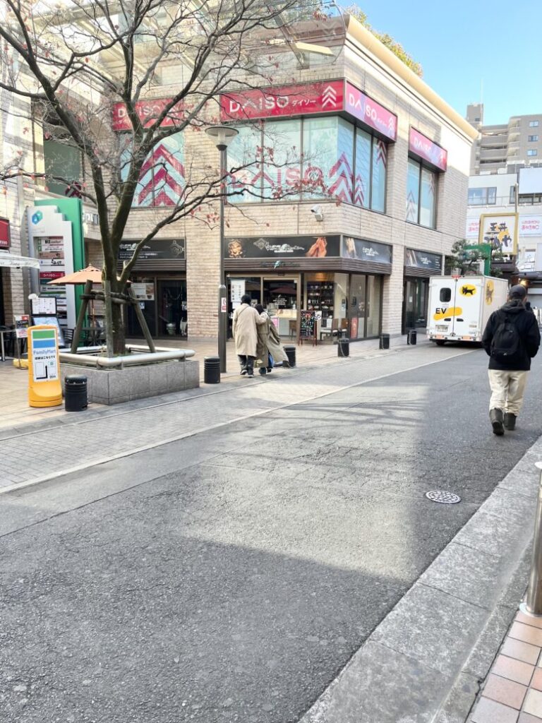 ルアンルアン　志木　駅からの写真